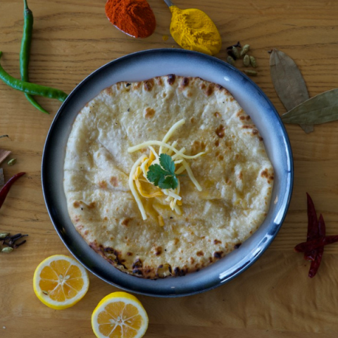 Cheese Naan - Curry Delight